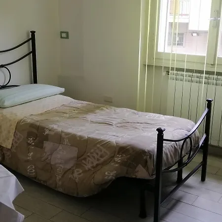 Casa Aurora קייטי