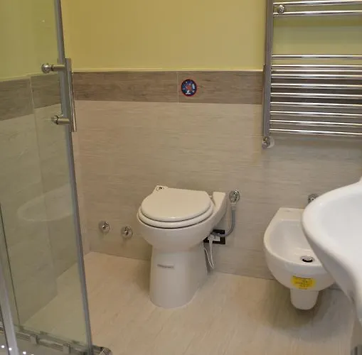 Oda ve Kahvaltı Casa Aurora 3*