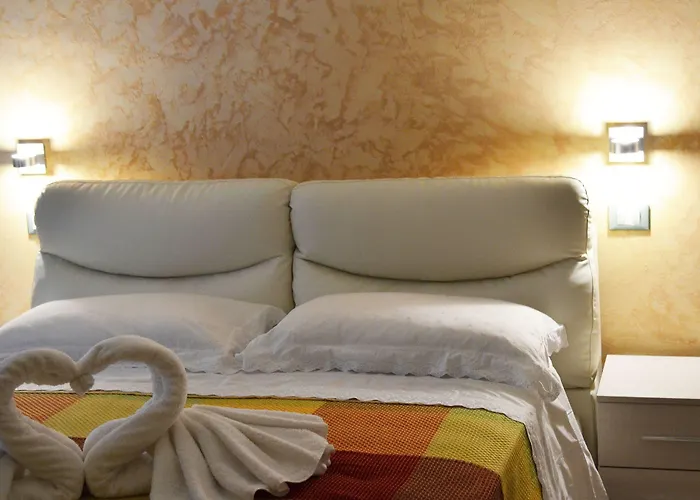 Casa Aurora Bed & Breakfast 3*